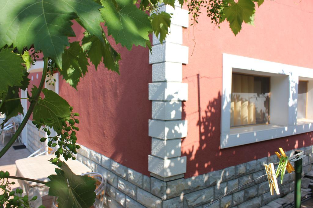Apartments Toni Trogir Bilik gambar