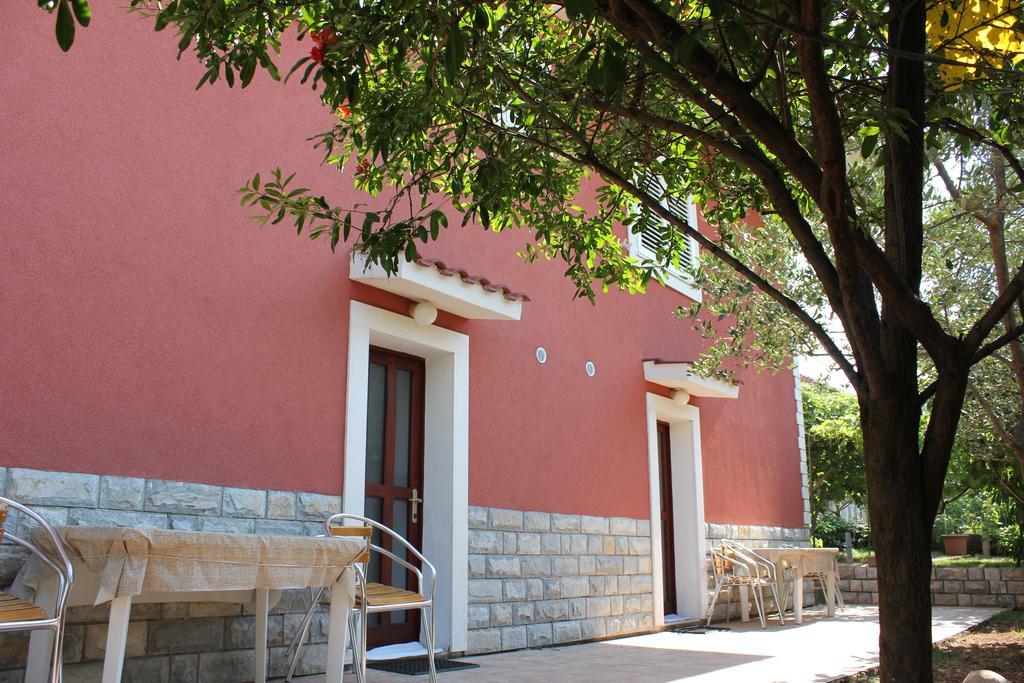 Apartments Toni Trogir Bilik gambar